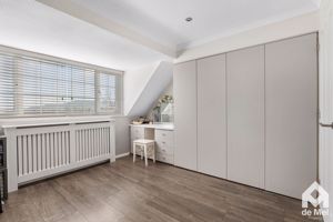 Photo 15- click for photo gallery